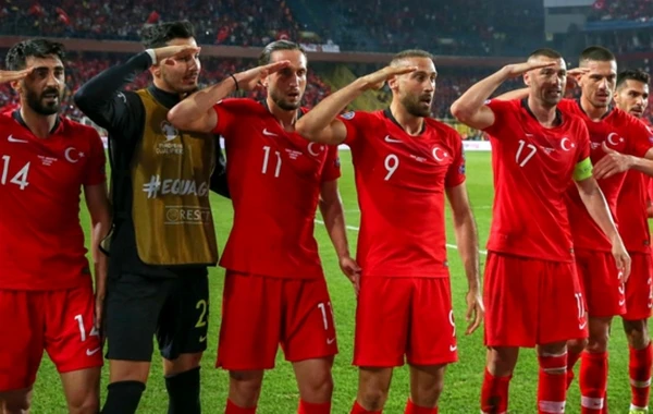 UEFA Türkiyə millisini əsgər salamına görə cəzalandırmadı 