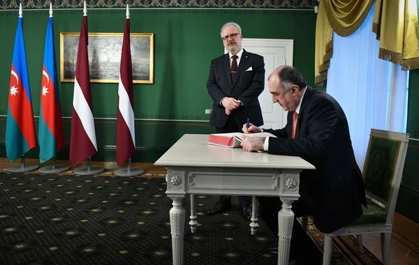 Глава МИД встретился с президентом Латвии