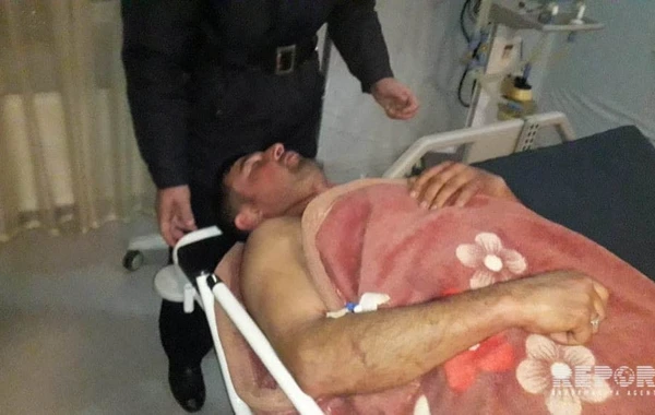 Azərbaycanda bələdiyyə sədrinin oğulları həmkəndlilərini ölümcül bıçaqladı - FOTO