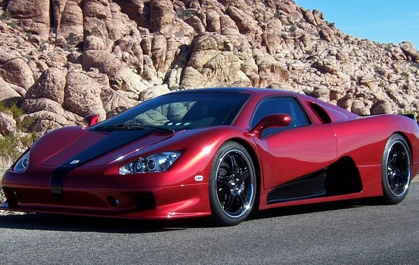Эксперты определили ТОП-5 самых быстрых автомобилей - ФОТО