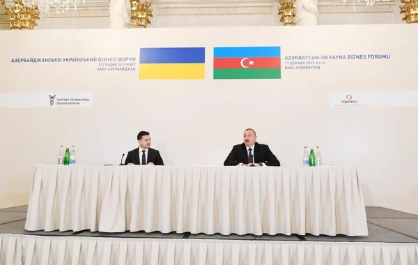 Azərbaycan və Ukrayna prezidentləri biznes forumda iştirak ediblər - FOTO