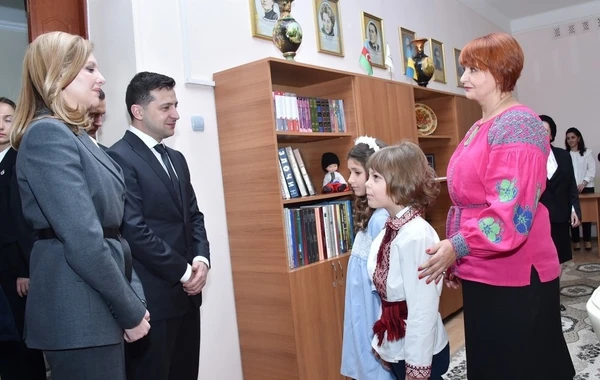 Ukrayna Prezidenti Bakıda universitetə getdi - FOTO