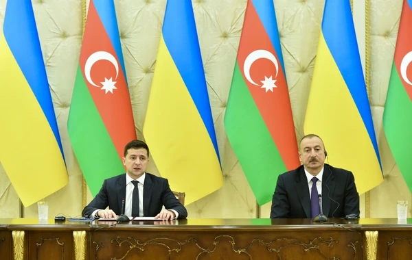 Zelenski: “Bakcell”in Ukrayna bazarında investisiyaları 700 milyon dollara yaxındır