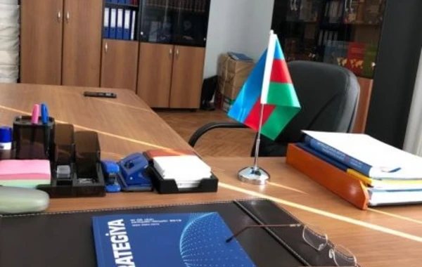 Əli Həsənovun yeni iş yerindən görüntülər - FOTO