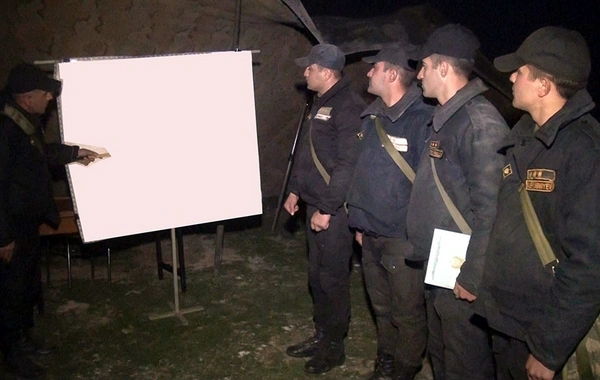 Azərbaycan Ordusunun gecə atışları - VİDEO/FOTO