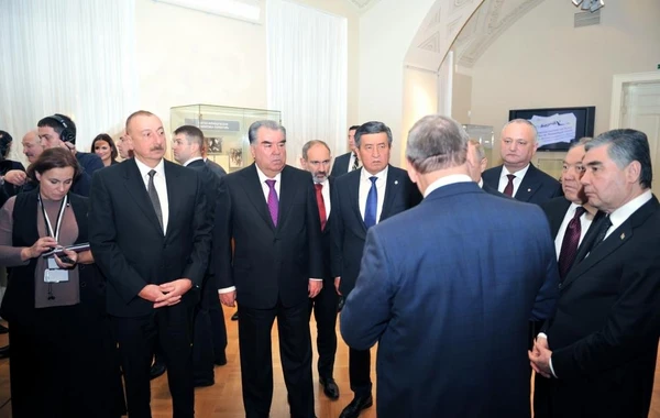 İlham Əliyev MDB dövlət başçılarının qeyri-rəsmi görüşündə iştirak edib - FOTO