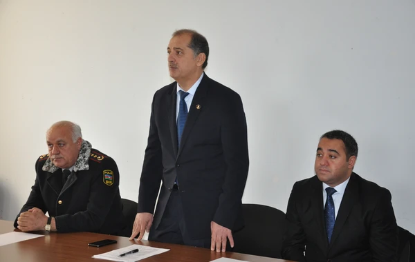 Bu icra başçısı ailəsi ilə birlikdə yataqxanada yaşayır - FOTO
