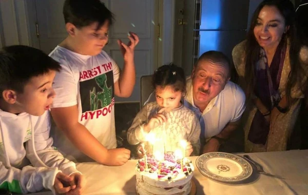 Prezident ad gününü belə qeyd etdi - FOTO