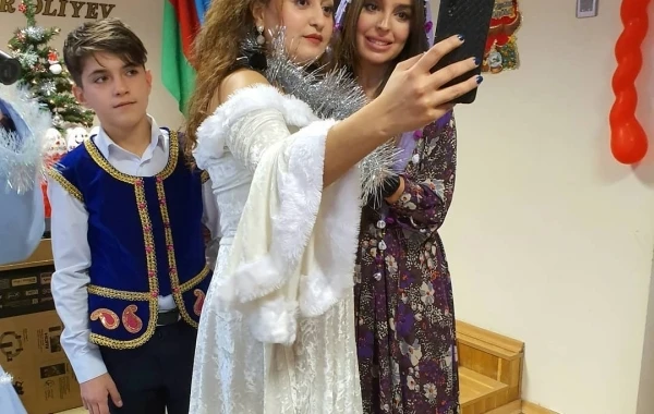 Leyla Əliyeva internat məktəbində - FOTO