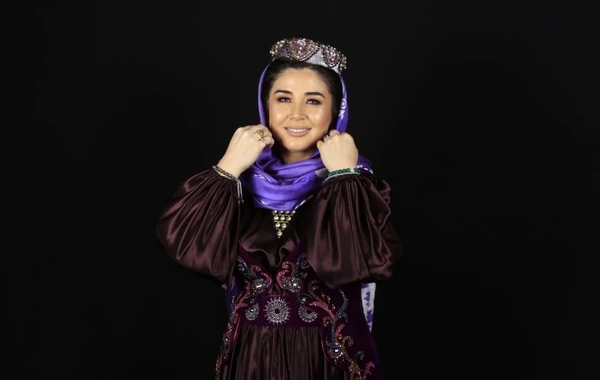 Elnarənin "Qarabağ atları" - VİDEO