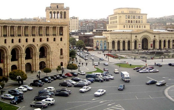 Ermənistanda dövlət məmurları uşaq alverinə görə saxlanıldı