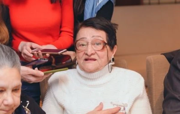 Bakıda qocalar evinin sakinləri üçün Yeni il süfrəsi açıldı - FOTO