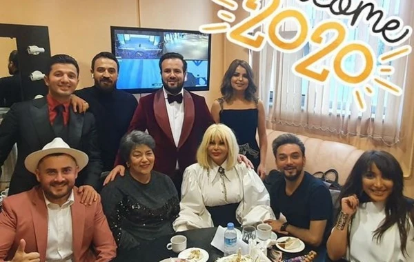Как провожают старый год звезды шоу-бизнеса - ФОТО