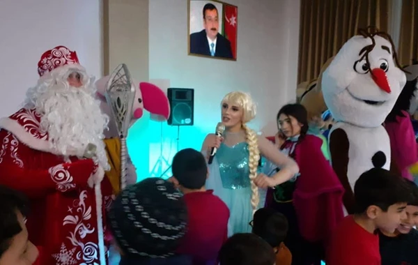 Minlərlə hərbçinin övladı bayram şənliklərində iştirak edib - FOTO