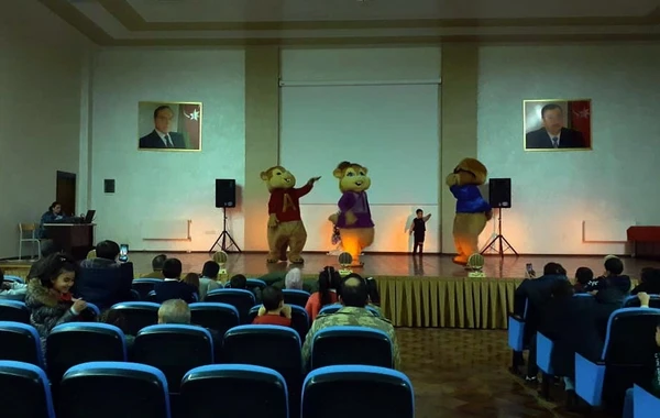 Minlərlə hərbçinin övladı bayram şənliklərində iştirak edib - FOTO