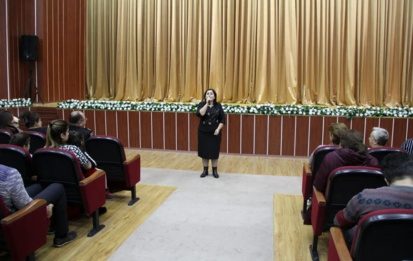 Minlərlə hərbçinin övladı bayram şənliklərində iştirak edib - FOTO