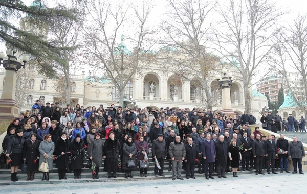 Gəncədə Cavad xanın xatirəsi anılıb - FOTO