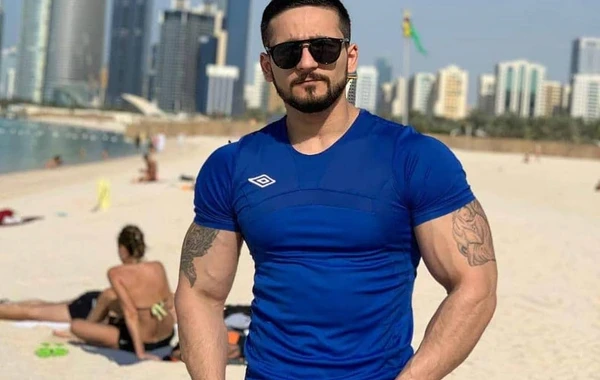 Bakıda fitnes müəllimi zalda dünyasını dəyişdi - FOTO