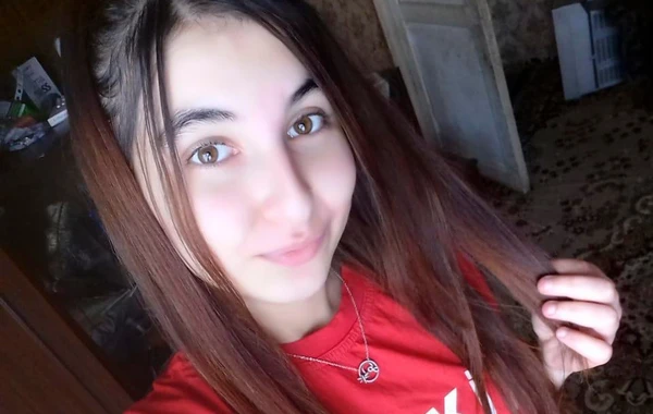 В Азербайджане пропала 18-летняя девушка - ФОТО