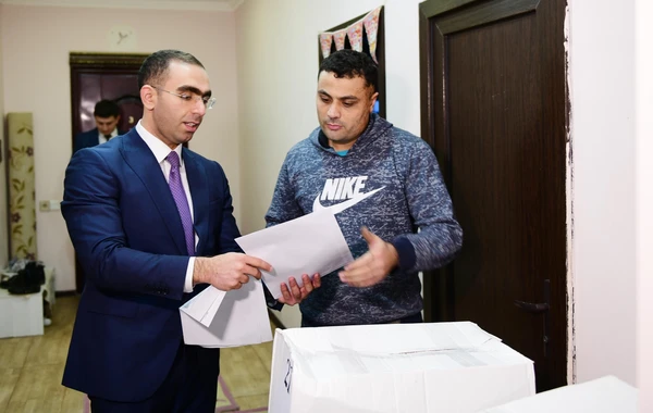 Фонд Гейдара Алиева обеспечил лекарствами детей, больных буллёзным эпидермолизом - ФОТО