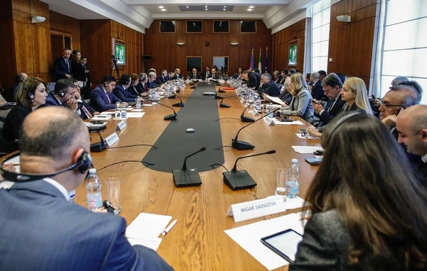 SOCAR за два года поставила в Италию около 16 млн тонн азербайджанской нефти - ФОТО