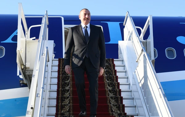İlham Əliyevin İsveçrəyə işgüzar səfəri başlayıb