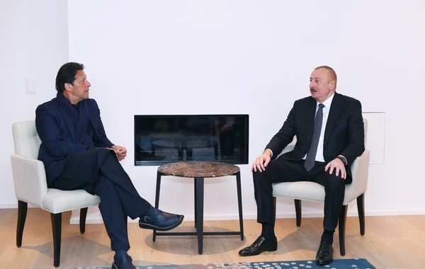 İlham Əliyev İmran Xanla görüşdü