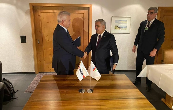 SOCAR и LUKoil подписали меморандум о сотрудничестве