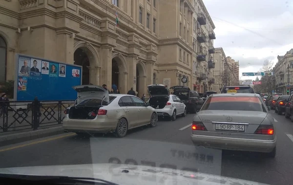 Невиданная хитрость обошлась бакинским водителям в 500 манатов - ФОТО
