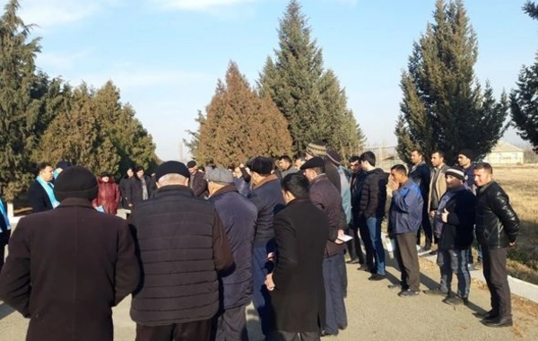 Низами Сафаров проводит встречи с избирателями - ФОТО