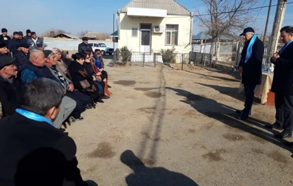Nizami Səfərov seçiciləri ilə görüşlərini davam etdirir - FOTO