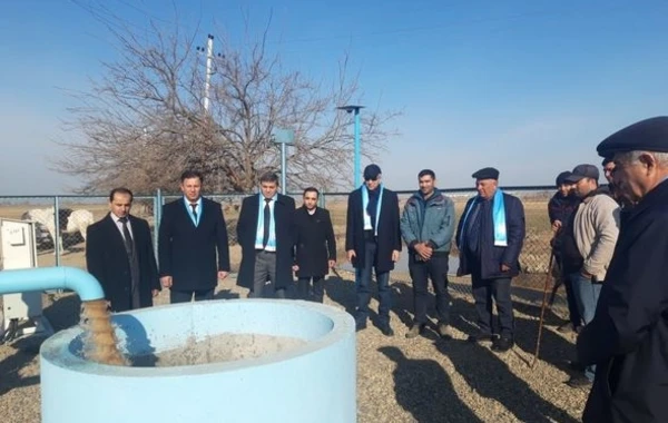 Nizami Səfərov seçiciləri ilə görüşlərini davam etdirir - FOTO