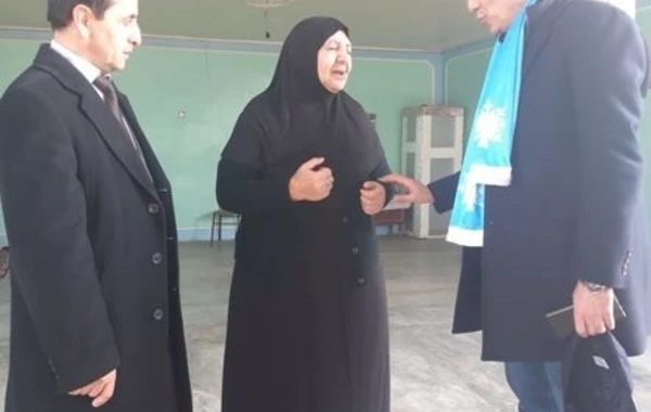 Nizami Səfərov seçiciləri ilə görüşlərini davam etdirir - FOTO