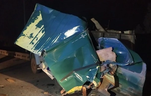 SON DƏQİQƏ: Toydan qayıdan mikroavtobus yük maşını ilə toqquşub - Ölən var - VİDEO/FOTO (YENİLƏNİB)
