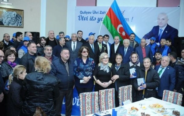 Seçicilər Ülvi Quliyevi izdihamla qarşıladı - FOTO