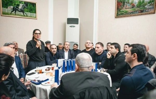 Seçicilər Ülvi Quliyevi izdihamla qarşıladı - FOTO
