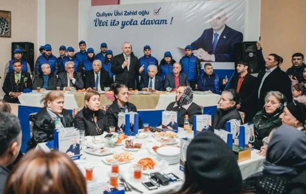 Seçicilər Ülvi Quliyevi izdihamla qarşıladı - FOTO