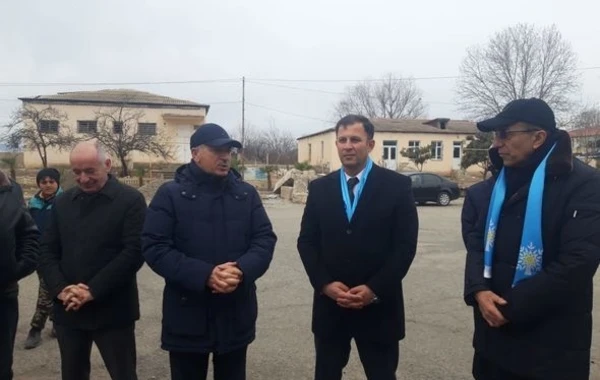 Низами Сафаров продолжает встречи с избирателями - ФОТО