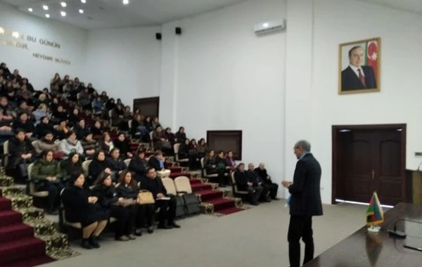 Низами Сафаров продолжает встречи с избирателями - ФОТО