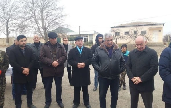 Низами Сафаров продолжает встречи с избирателями - ФОТО