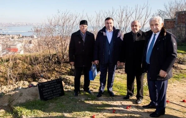 Elnur Allahverdiyev vətəndaşlarla bir arada - FOTO