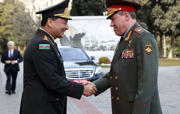 Gerasimov Nəcməddin Sadıkovla nəyi müzakirə edib? - VİDEO