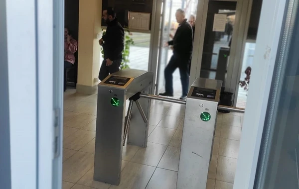 Dəmiryolu dəhşətli virusla bağlı xəbərdarlıq etdi - FOTO