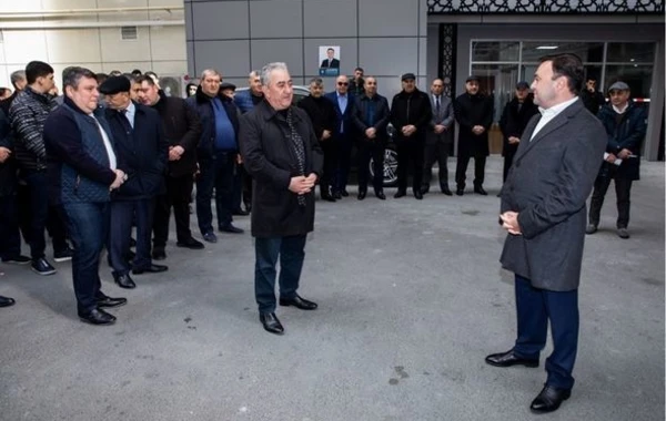 Эльнур Аллахвердиев продолжает проводить встречи с избирателями - ФОТО