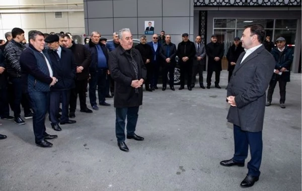 Elnur Allahverdiyev seçiciləri ilə görüşlərini davam etdirir - FOTO