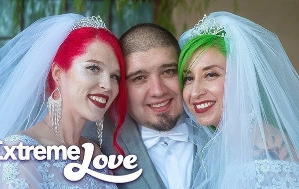 Две невесты вышли замуж за одного жениха - ФОТО