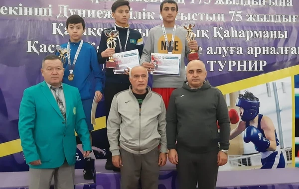Azərbaycan boksçuları beynəlxalq turnirdə 8 medal qazanıb - FOTO