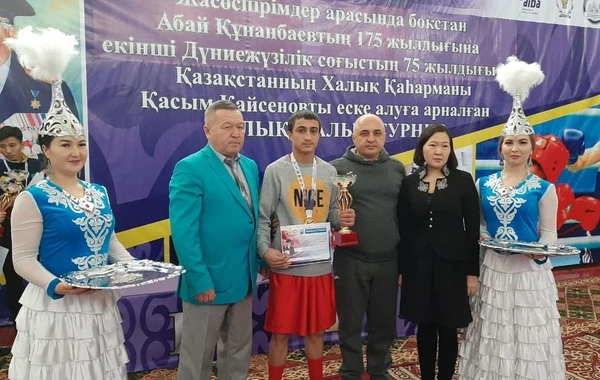 Azərbaycan boksçuları beynəlxalq turnirdə 8 medal qazanıb - FOTO