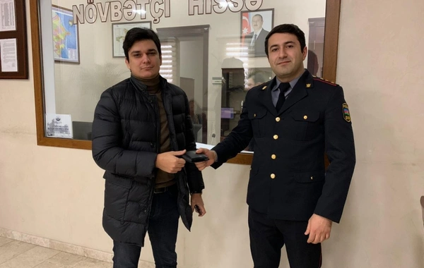Paytaxt sakini tapdığı pulu və sənədləri sahibinə qaytarıb