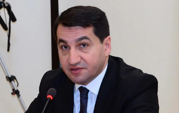 Hikmət Hacıyev: “Ermənistanın acizliyi aydın göründü”